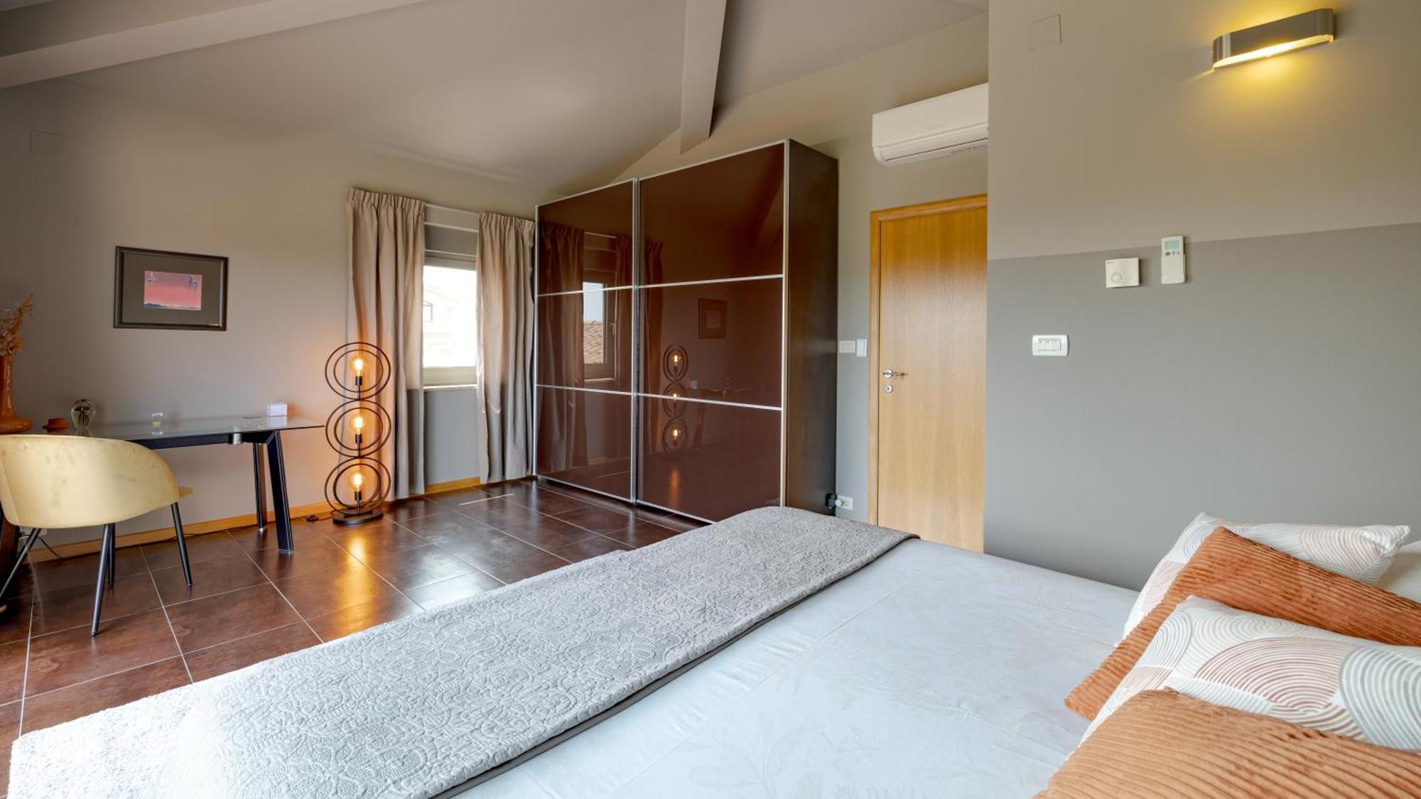 Villa Labin In Zartinj - Luxury Privacy Heated Pool With Auto Cover Exterior photo
